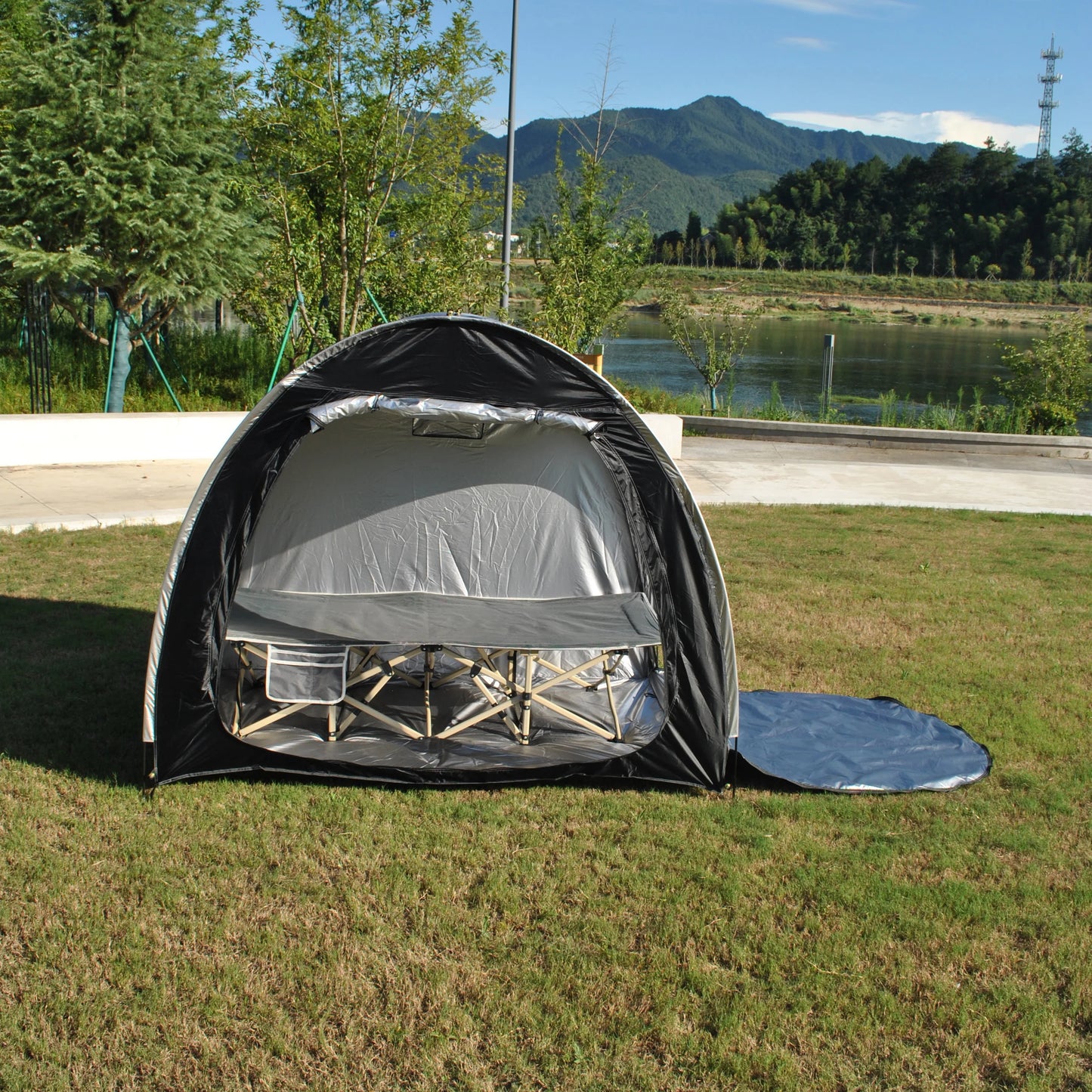 CZX-827 Advanced Bike Tent Bike Storage Shed tent,4 bikes storage tent,4 bikes tent,2 doors bigger cot bed tent,motorcycle tent