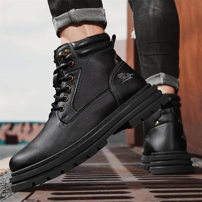 New Autumn Winter Men High Top Shoes Fashion Motorcycle Boots Outdoor Leisure Ankle Boots Comfortable Man Lace-Up Botas Sneakers
