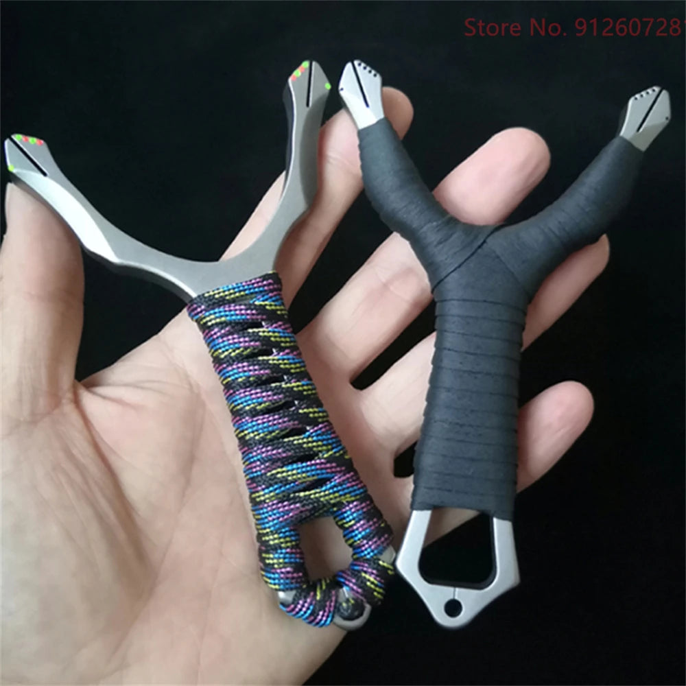 High-quality Outdoors Titanium Alloy Hunting Slingshot with Flat Rubber Band Shooting Tactical Game Equipment Catapult Toys Bow
