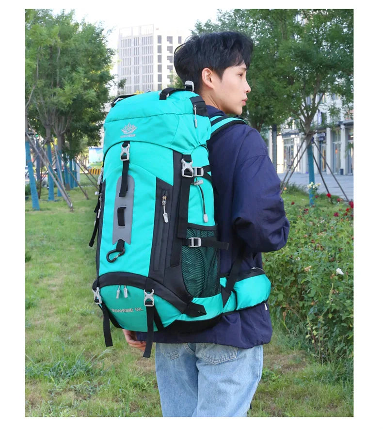 60L Large-Capacity Outdoor Mountaineering Backpack,Anti Splashing Water Wear-Resistant Camping Hiking And Cross-Country Backpack