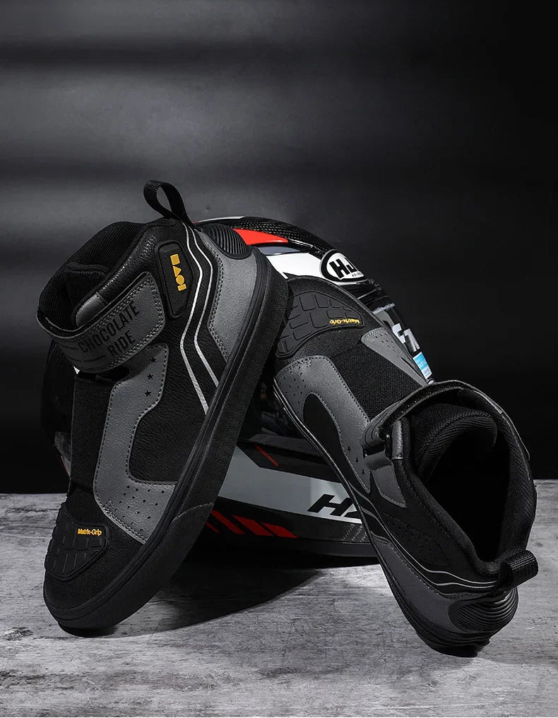 Motorcycle Riding Shoes Men Casual Style Anti-slip Moto Equipment Breathable Durable Comfortable Reflective Off-road Motorbike