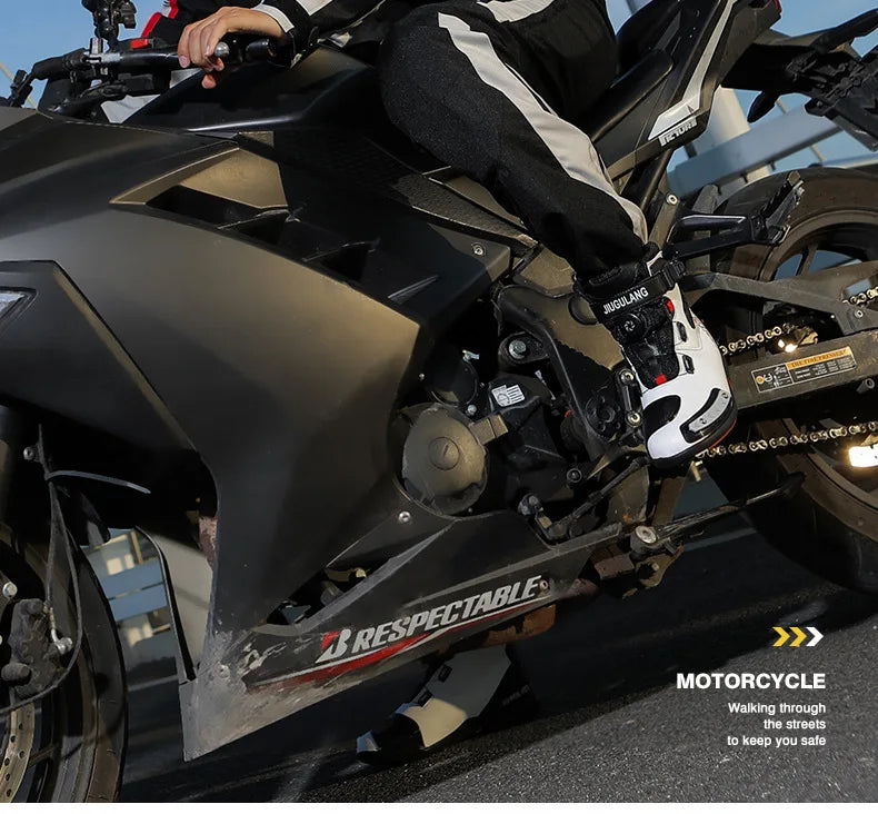 Motorcycle Boots Man Leather Motos Riders Protective Motocross Boots Waterproof Non-slip Motocross Mountain Racing Shoes