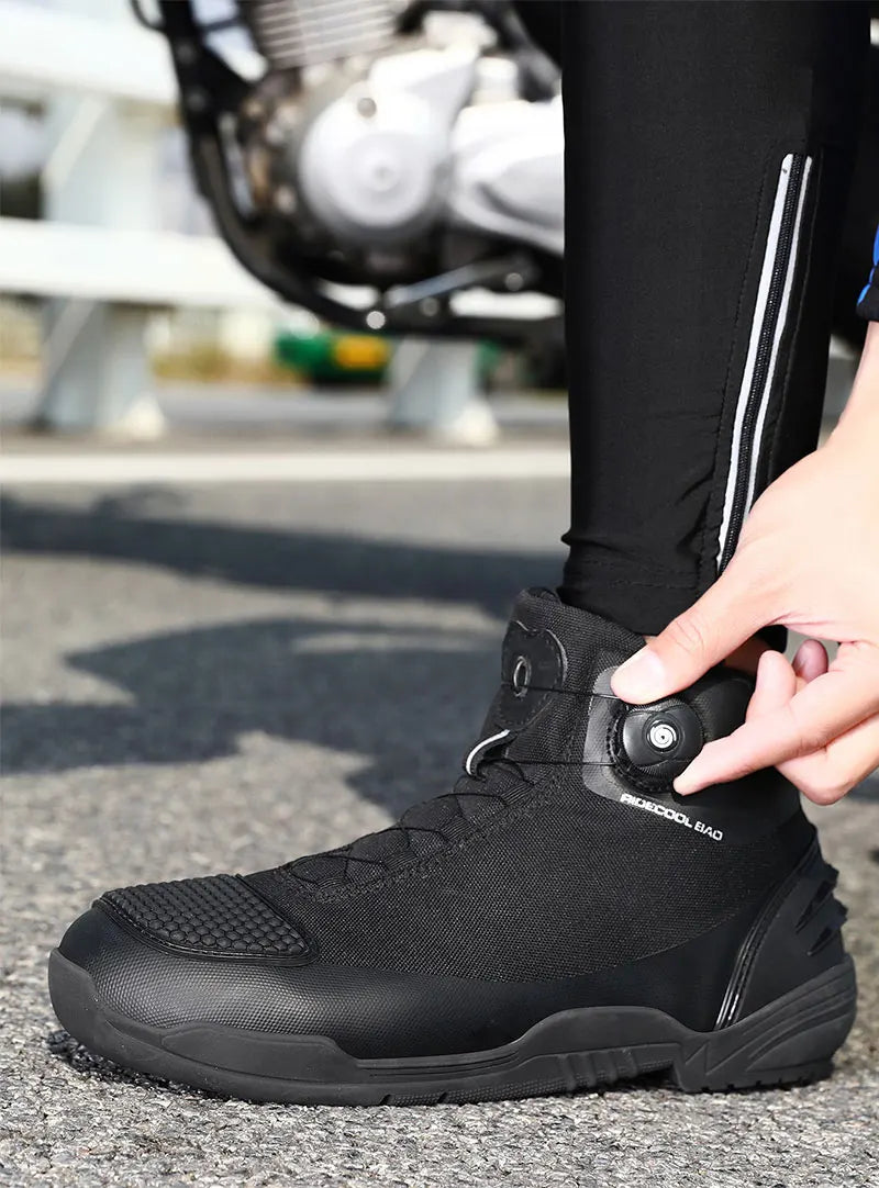 Men's Motorcycle Shoes New Waterproof Breathable Motorbike Shoes Men Motorcycle Short Boots Motos Bike Riding Shoes QK02