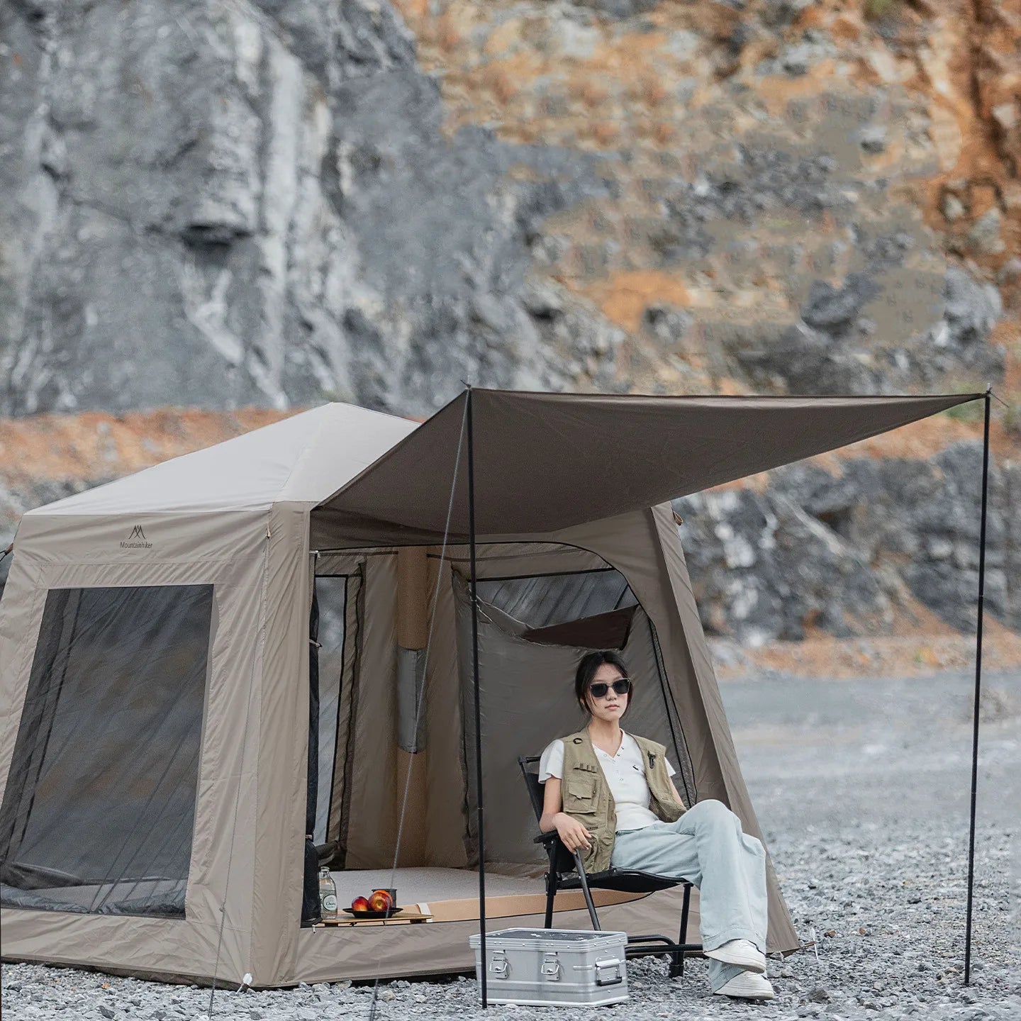 Outdoor Camping Inflatable Tent Mountainhiker Rainproof UV Protection Large Sunshade Canopy Silver-Coated Quick Inflatable Hut