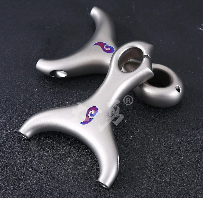 High Quality Titanium Alloy Slingshot Outdoor Hunting Top Card Catapult Tactical Game Professional Slingshot Hunting Accessories
