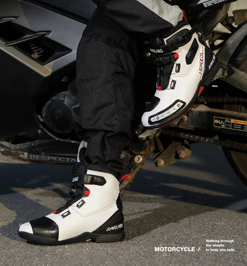 2024 New Motorcycle Boots Man Leather Motos Riders Protective Boots Waterproof Non-slip Motocross Mountain Racing Shoes