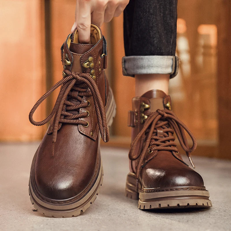 Top Quality Vintage Leather Men's Snow Boots Fashion Genuine Leather Man Ankle Boots Lace Up Outdoor Motorcycle Boots Walk Shoes