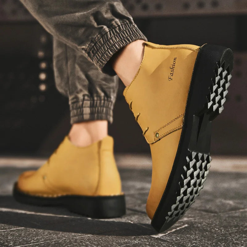 VIPOL Tooling Boots for Men Retro Leather Shoes Comfortable Platform Leisure Flats Classics Outdoor Leisure Men's Boot