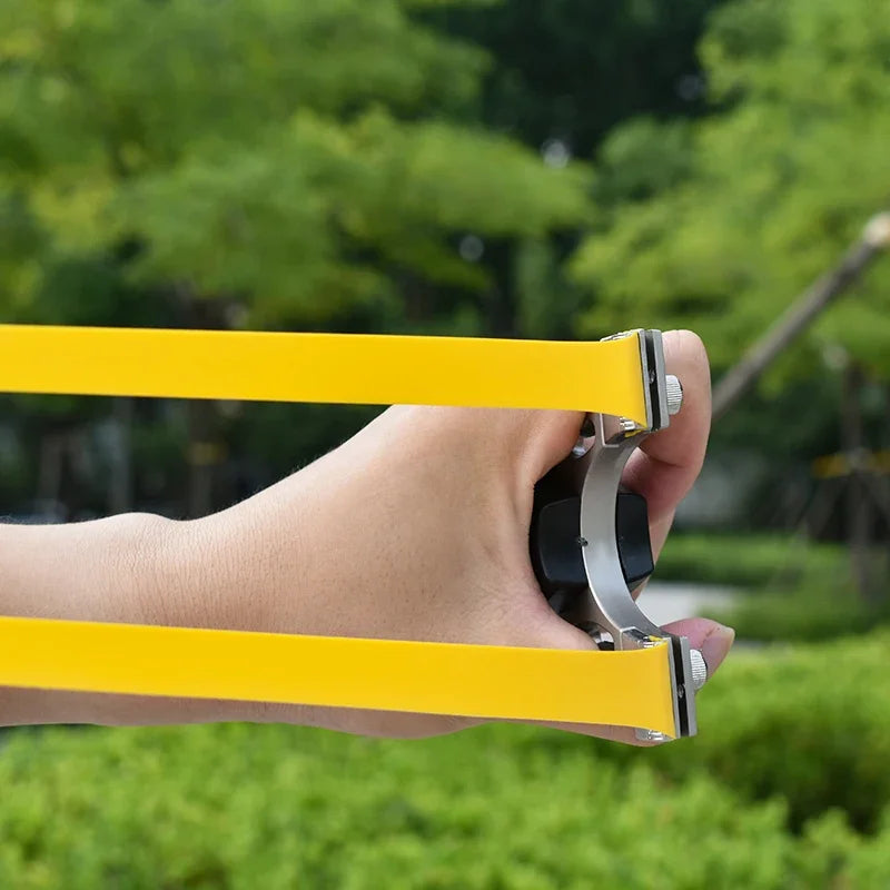 Zinc Alloy Black Embossed Anti-slip Slingshot Professional Sling Shooting High-precision Slingshot Scale Aiming With Rubber Band