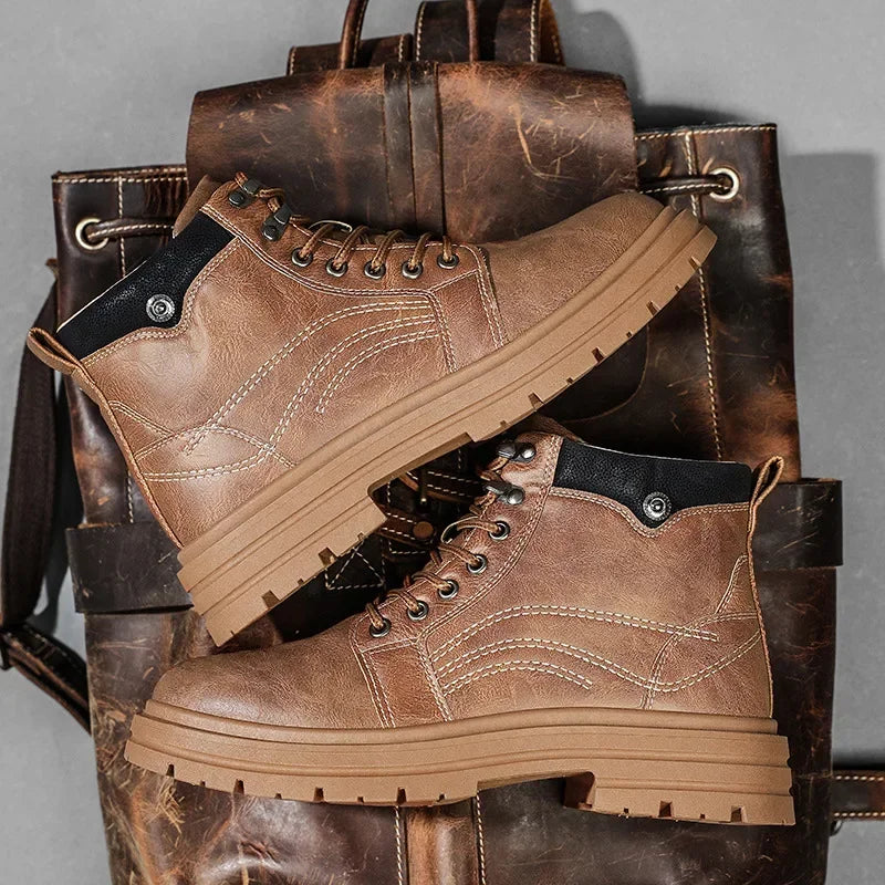 Luxury Men Boots Fashion Designer Motorcycle Boots for Men High Top Leather Casual Shoes Retro British Style Men Ankle Boots New