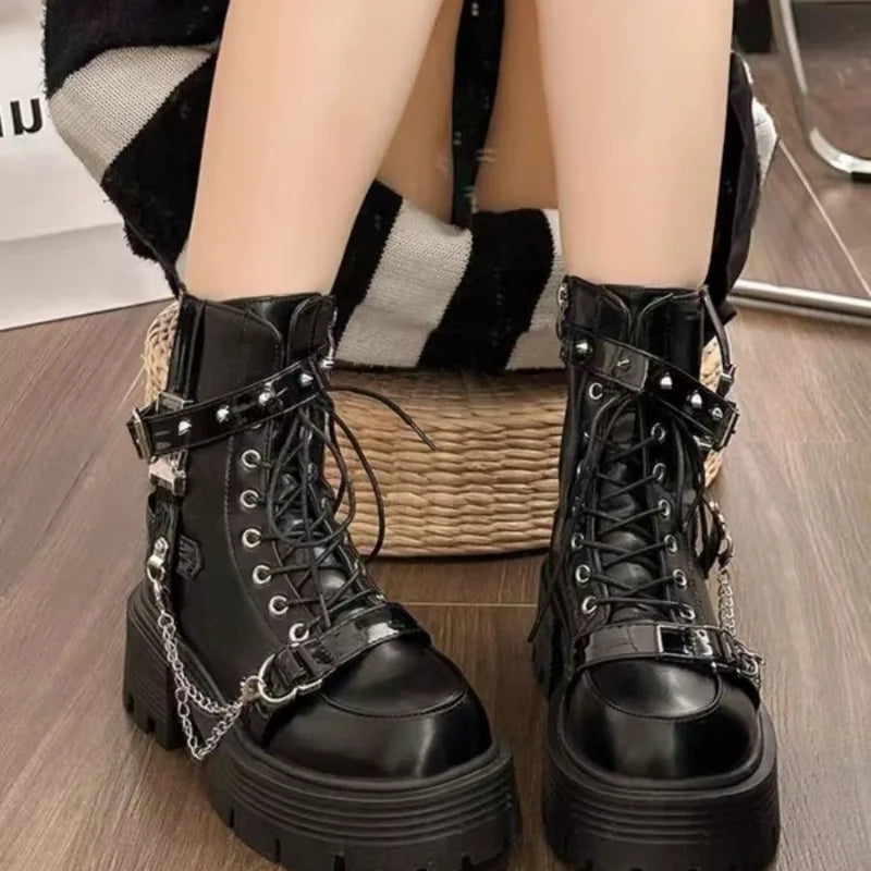 Women's Ankle Boots Fashion Gothic Platform Botas British Short Boot Motorcycle Boots for Women Designer Rivet Punk Boots Botas