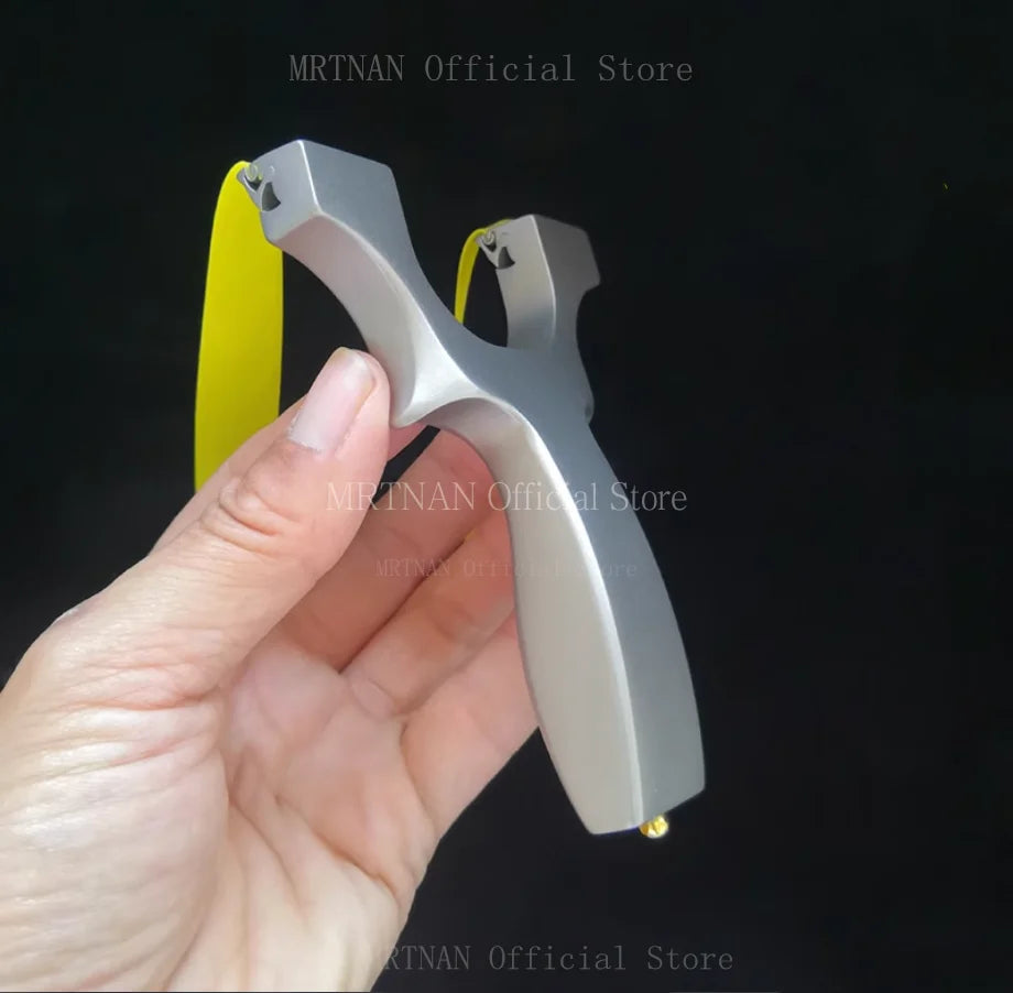Slingshot Titanium Alloy High Quality Shooting Slingshot Hunting Flat Rubber Band Catapult Outdoor Sports Accessories