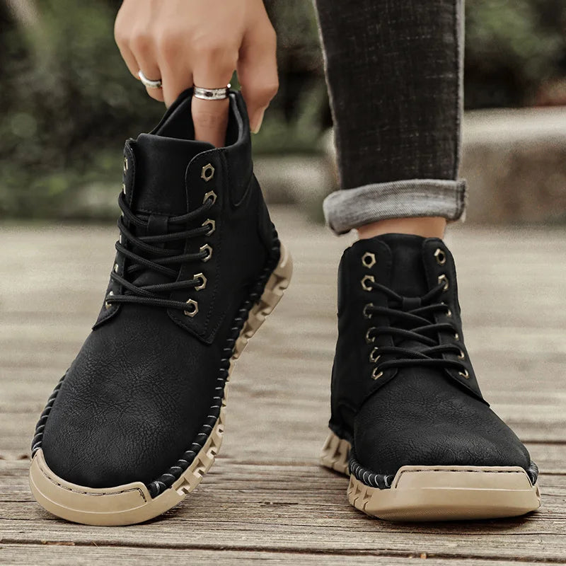 Lace-Up Men's High Top Shoes Classic Winter Men Ankle Boots Version Casual Motorcycle Boots Male Winter Plush Snow Leather Botas