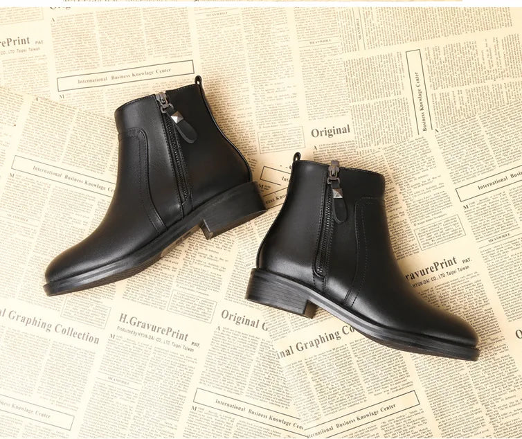 Ankle Boots Women Black Warm Plush Korean Version Side Zipper Cotton Boots Female Flat Luxury Chelsea Boots Short Shoes 2024
