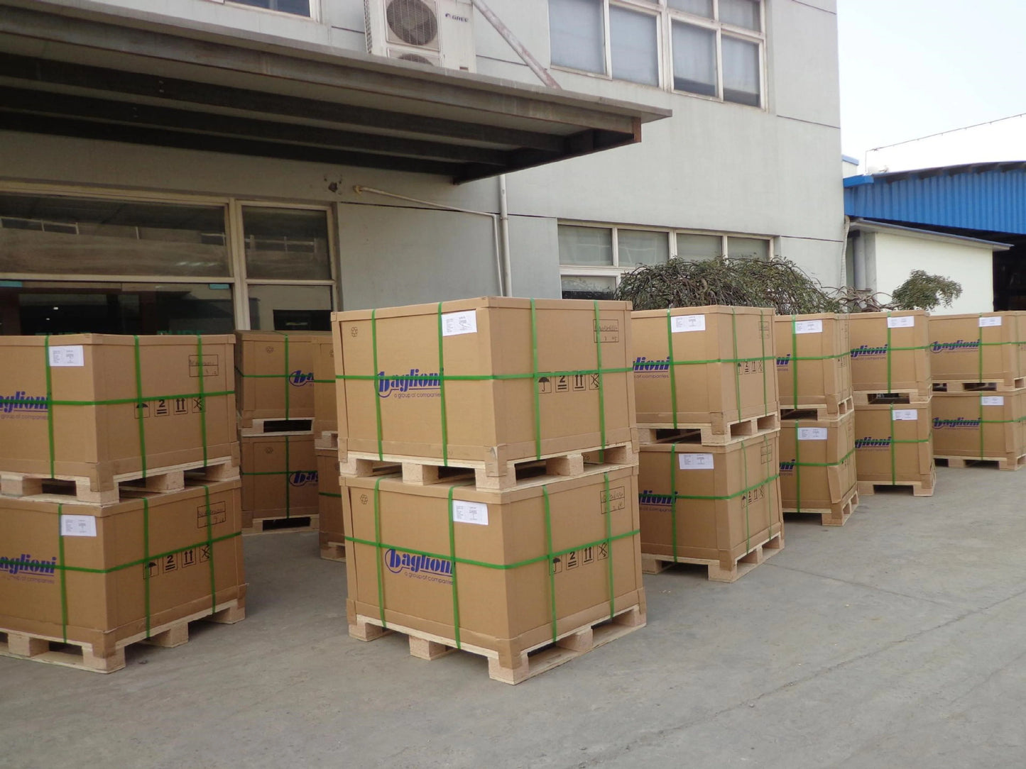 Commercial Corten Steel Outdoor BBQ Fire Pit Camping Charcoal BBQ Grill