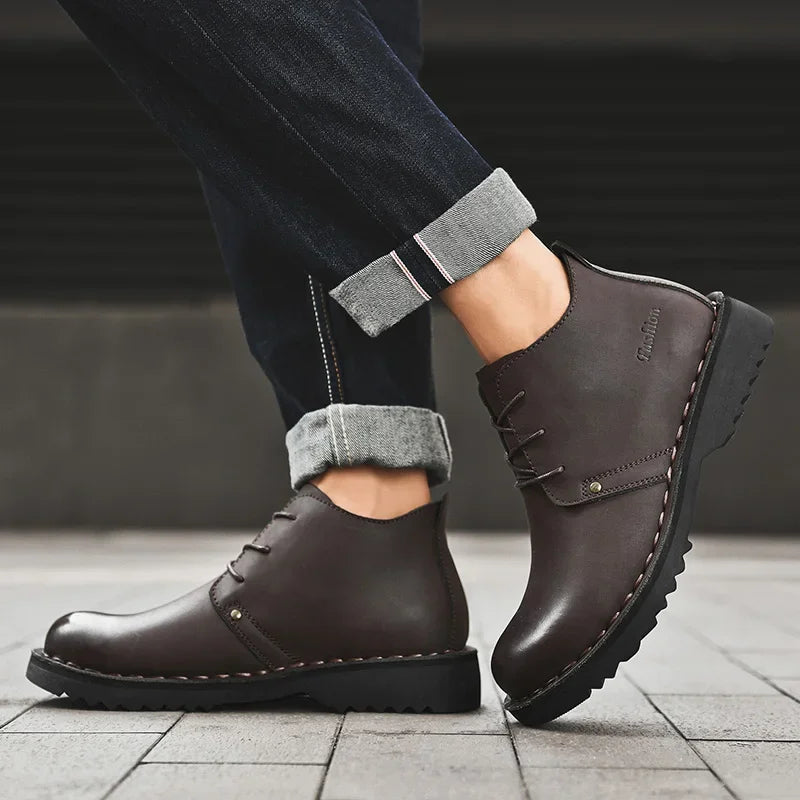 VIPOL Tooling Boots for Men Retro Leather Shoes Comfortable Platform Leisure Flats Classics Outdoor Leisure Men's Boot