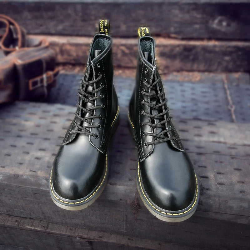 Fashion Men's Boots British Style High Top Casual Sneakers Men Luxury Designer Work Shoes Outdoor Anti slip Motorcycle Boots Mal