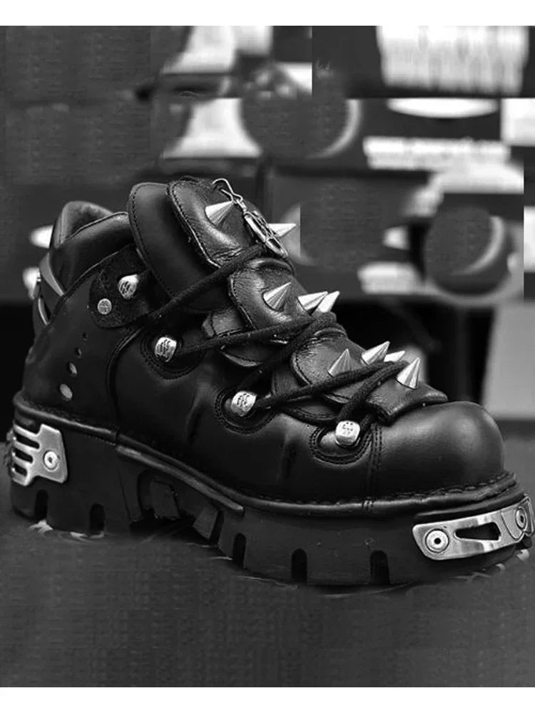 Fashion Men's Genuine Leather Motorcycle Boots,Retro Goth Punk Metal rivet Rock Skull Ankle Boots,Women Platform Work Shoes 48