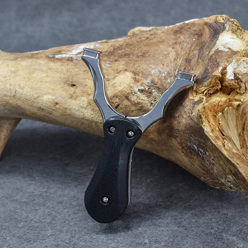 Foldable Storage Alloy Slingshot Professional Slingshot Hunting Sling Portable Camouflage Pendant Metal Catapult