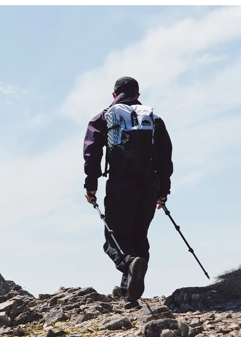 Naturehike Trekking Pole 2pcs 62-135cm 3Sections Carbon Fiber Telescopic Walking Stick Outdoor Hiking Canes Ultralight Climbing