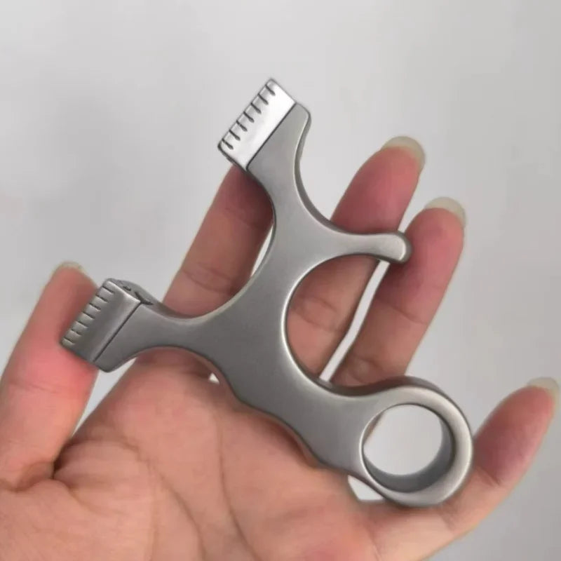 High Quality Hunting Shooting Titanium Alloy Slingshot with Flat Rubber Band Catapult Outdoor Sports Accessories