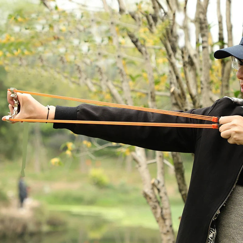 Metal Slingsshot Powerful and Precise Shooting Slingshot Outdoor Hunting Shooting Catapult Sling shot Accessorie