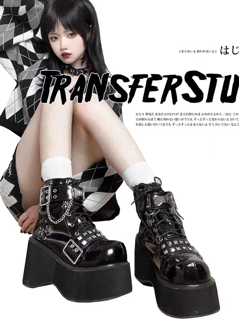 Women Boots New Fashionable Comfortable Platform Soft Women's Ankle Boots Elegant Dark Motorcycle Women's Leather Boots Zapatos