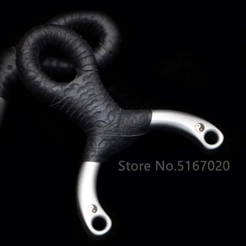 Professional 304 Stainless Steel Slingshot with Flat Rubber Band for Outdoor Hunting Catapult Competitive Shooting
