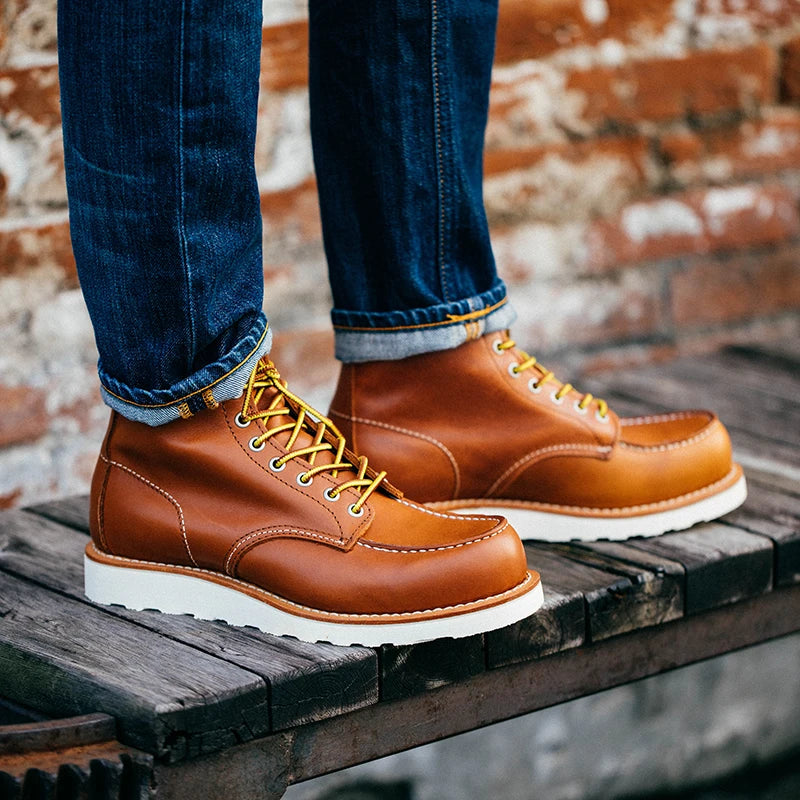 Durable Goodyear-Welted Stitchdown Rugged Style Work Boots Heritage Genuine Leather Moctoeboots Red For Men 1907 Shoes