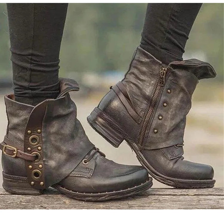 Women New Casual Short Boots Autumn Winter Retro Women Boots Fashion Plush Lace Up Flat Ankle Boots Plus Size Zapatos De Mujer