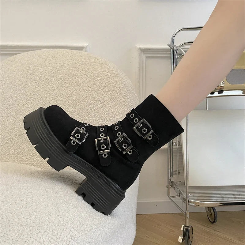 2025 Spring New Brown British Style Platform Women's Boots Fashion Simple Korean Women's Shoes