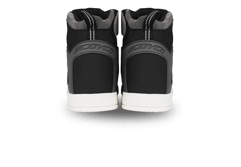 SCOYCO Motorcycle Boots Racing Shoes Men Windproof Motorcycle Travel Equipment Botas Moto Motocross Off-Road Racing Boots