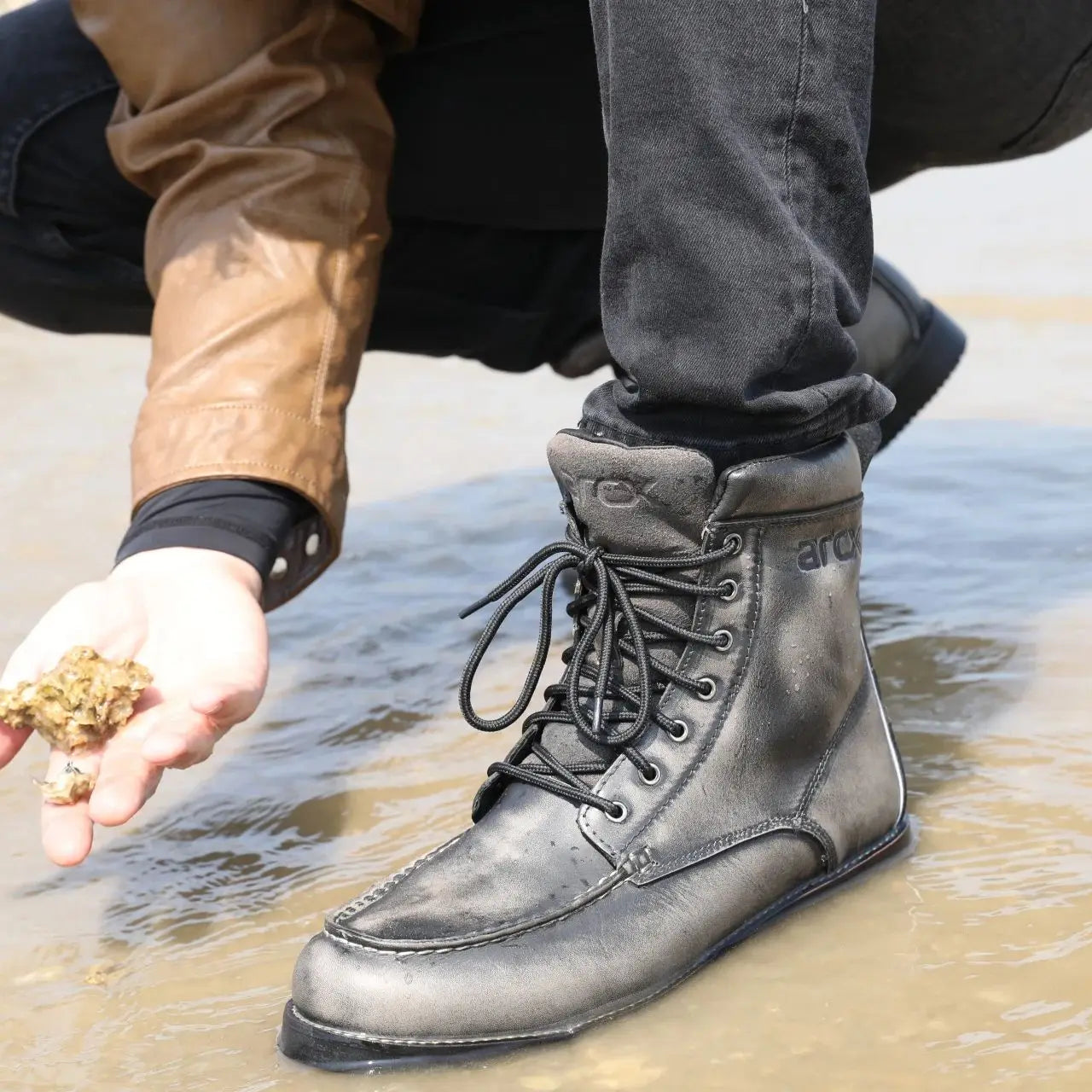 ARCX Men's Vintage Black Genuine Leather Motorcycle Racing Boots, Retro Style Riding Footwear for Men, Durable Cowhide Car Shoe