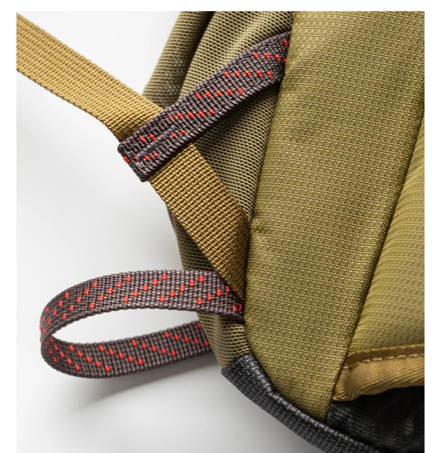 26L hiking backpack, outdoor commuting travel laptop backpack