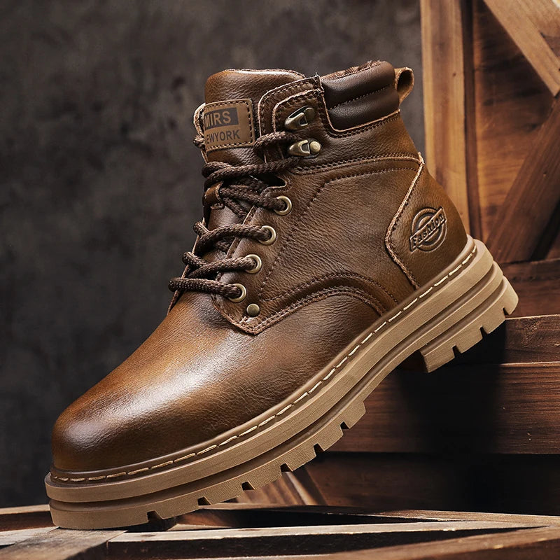 Autumn Winter Motorcycle Boots Handmade Vintage Mens Walking Shoes Casual Leather Ankle Boots Round Toe Lace-up Outdoor Footwear