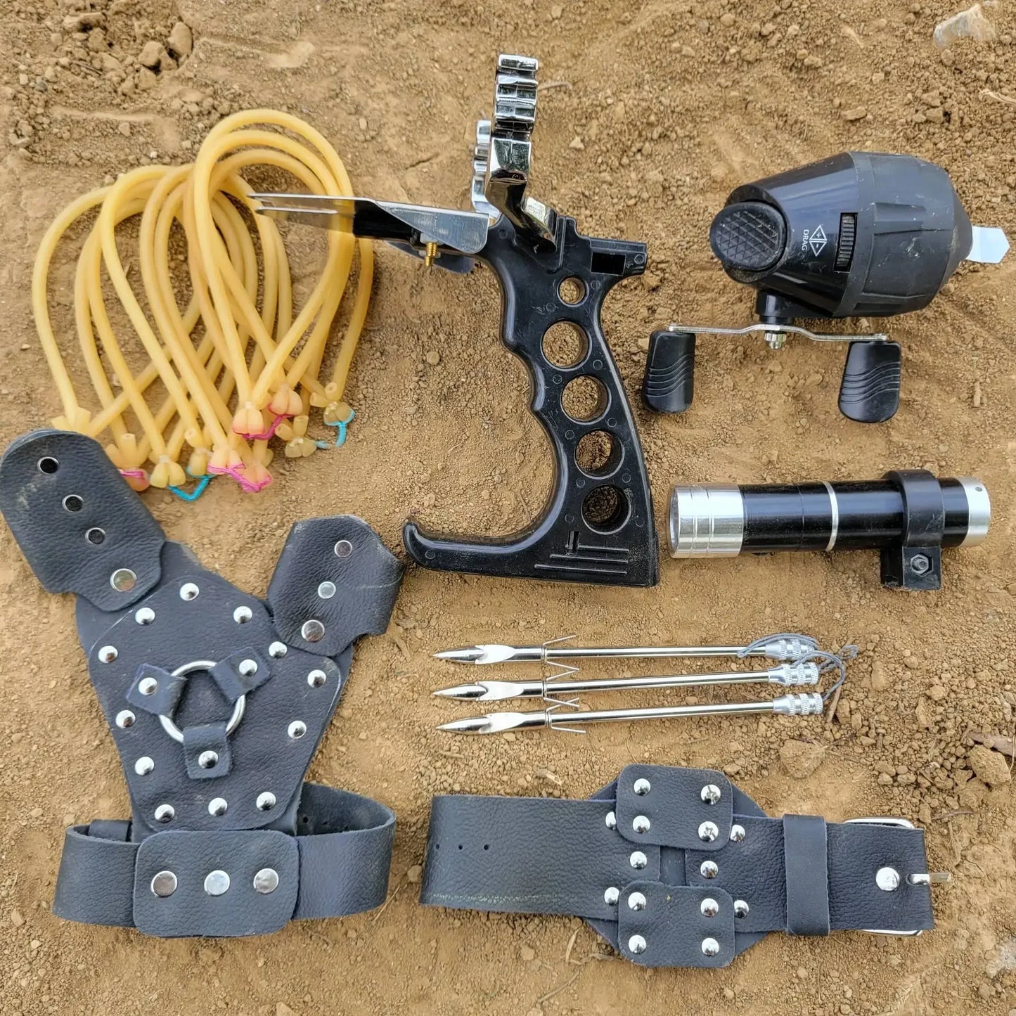 Strong Power Game Shooting Slingshot Full Set of Fishing Artifact Outdoor Hunting Catapult Horizontal Aiming Toy Slingshot