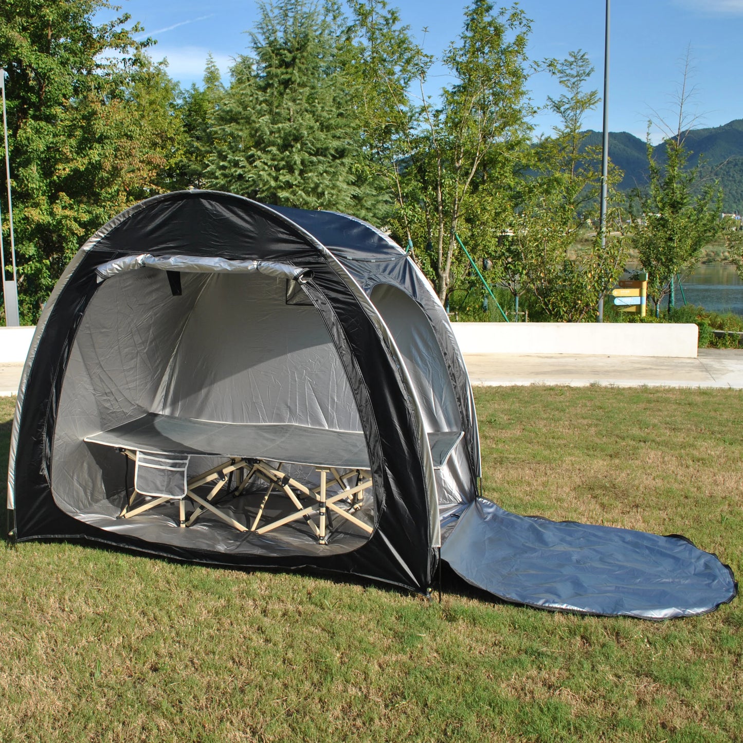 CZX-827 Advanced Bike Tent Bike Storage Shed tent,4 bikes storage tent,4 bikes tent,2 doors bigger cot bed tent,motorcycle tent