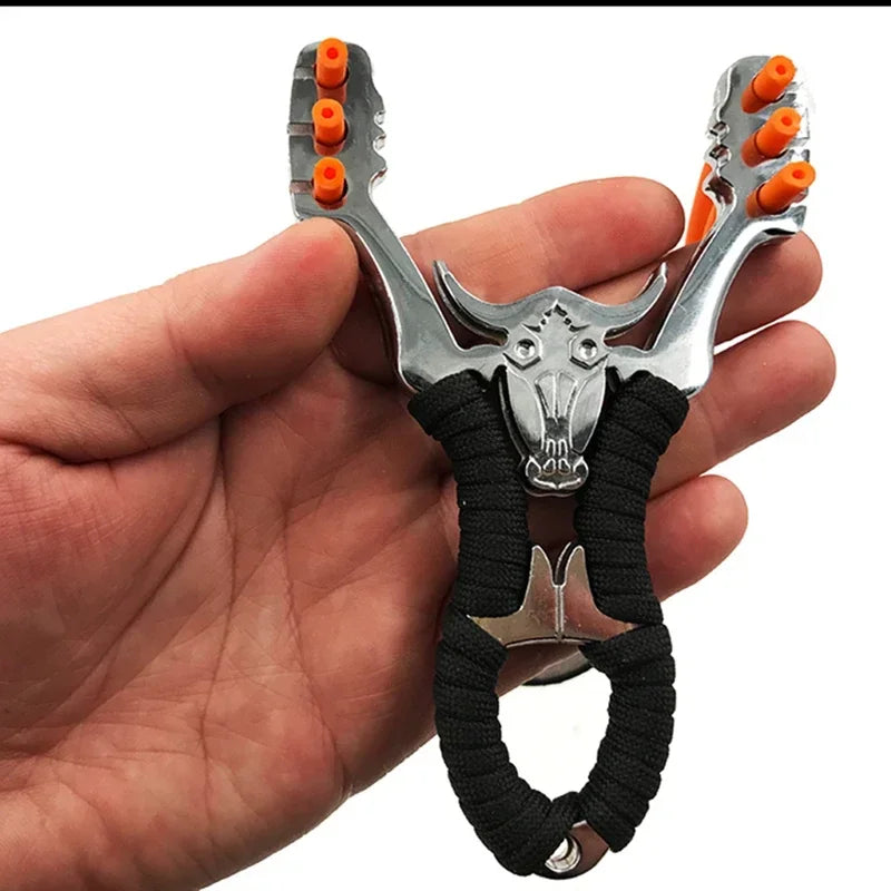 Outdoor Precision Competitive Hunting Catapult Slingshot New Stainless Steel Metal Rubber Band Bull Head Big Power Slingshot Toy