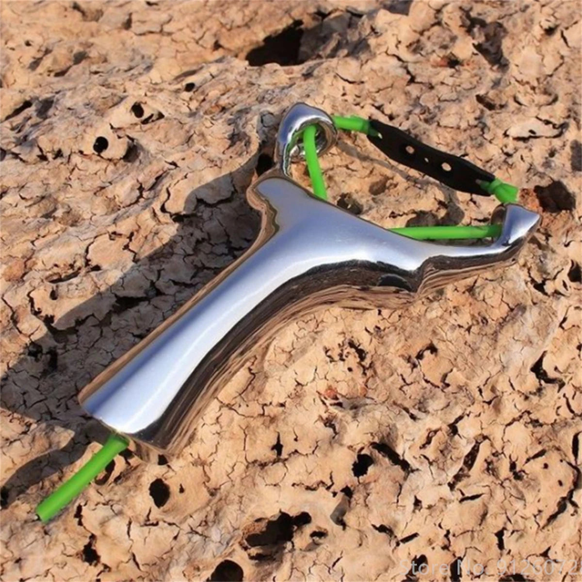 Hunting Slingshot High-precision Outdoor Shooting Competitive Catapult Tactical game toys Stainless steel Bow Send Rubber band