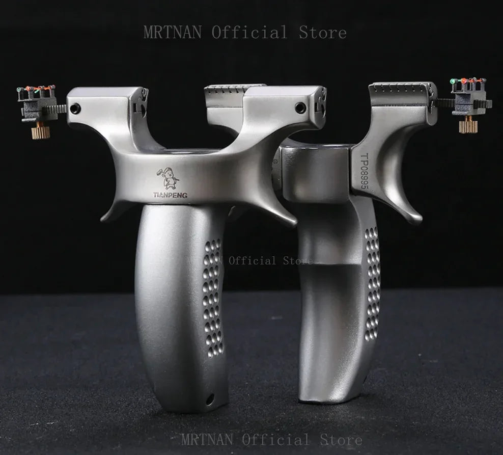 Powerful Metal Slingshot Precise Aiming Catapult Outdoor Hunting Shooting Slingshot Rubber Band Outdoor tool