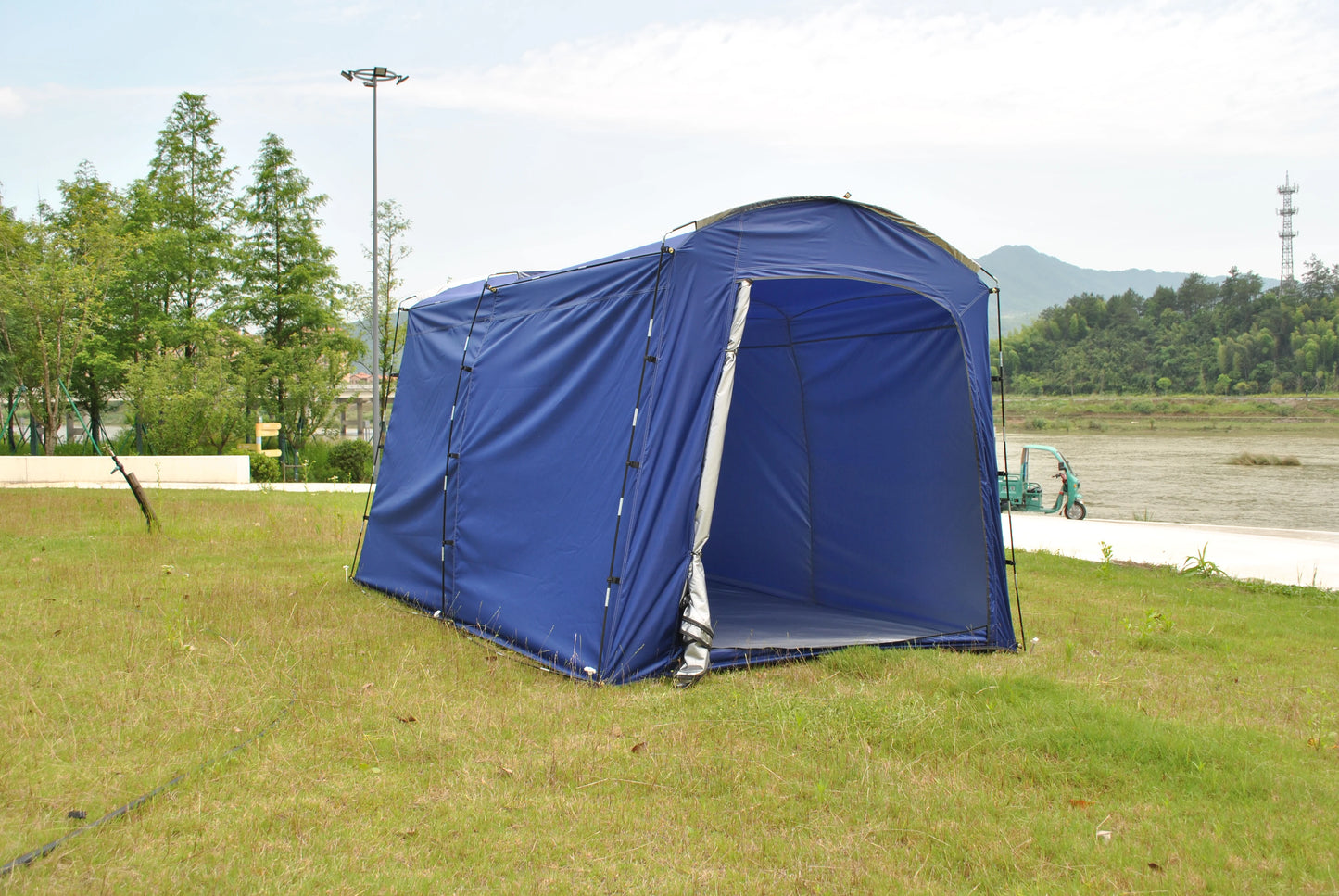 Motorcycle Storage Tent,Heavy-Duty Waterproof Bike Shelter for 8 Bikes, Oversized Outdoor Portable Shed,for Garden Equipment