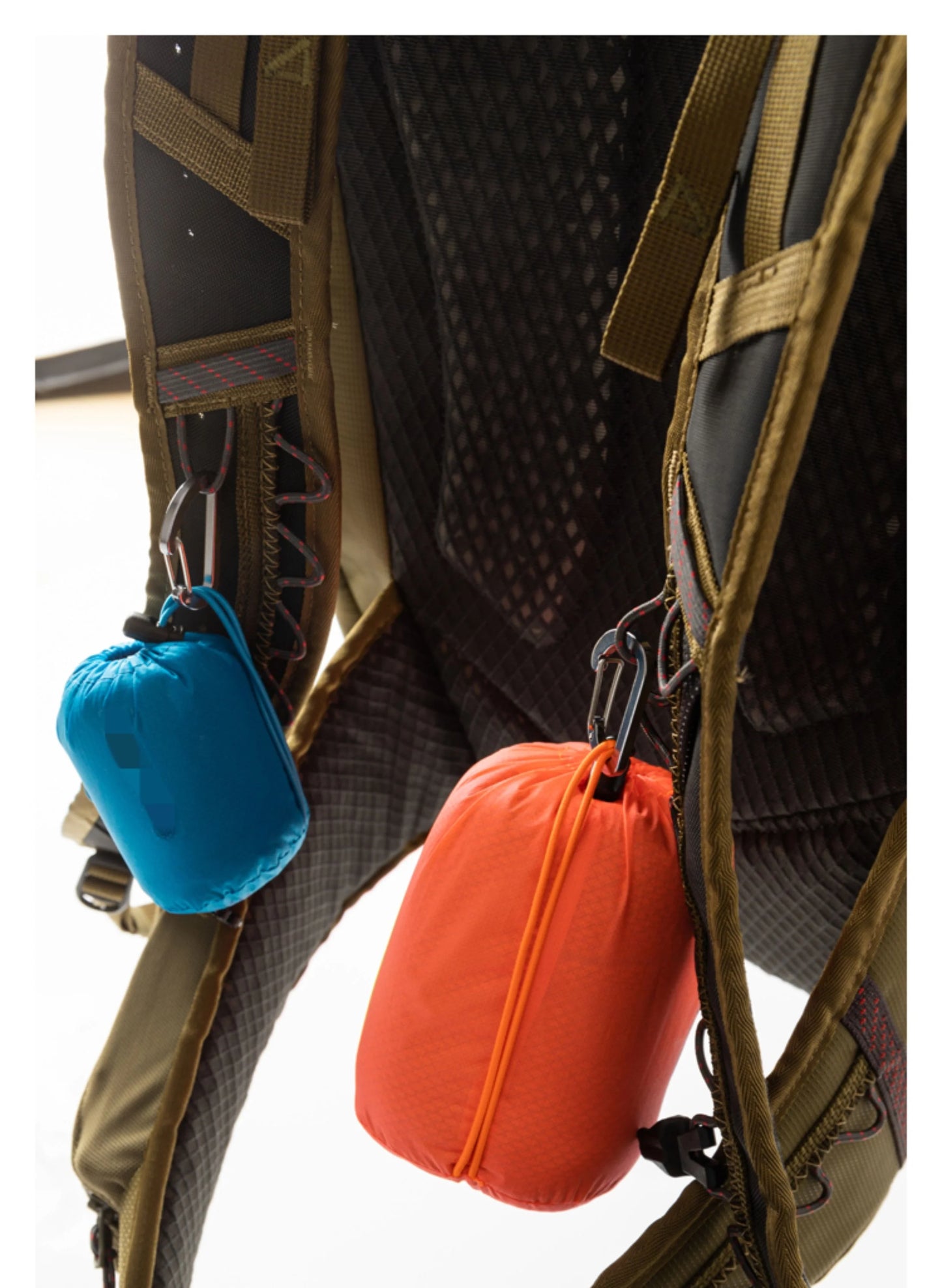 26L hiking backpack, outdoor commuting travel laptop backpack