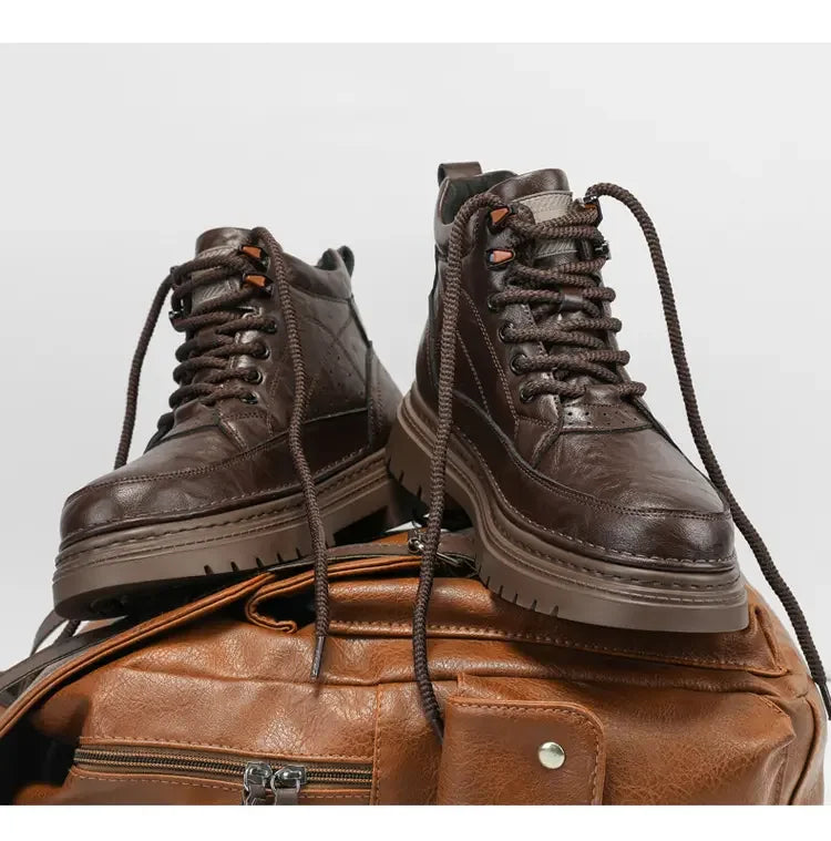 COZOK Men's Shoes Genuine Leather High Top Shoes Male Comfortable Sneakers Motorcycle Boots Male Lace-Up Winter Plush Snow Boots