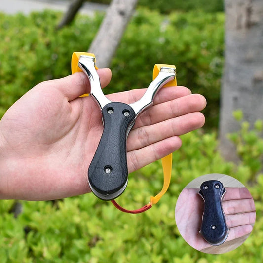 Foldable Storage Alloy Slingshot Professional Slingshot Hunting Sling Portable Camouflage Pendant Metal Catapult