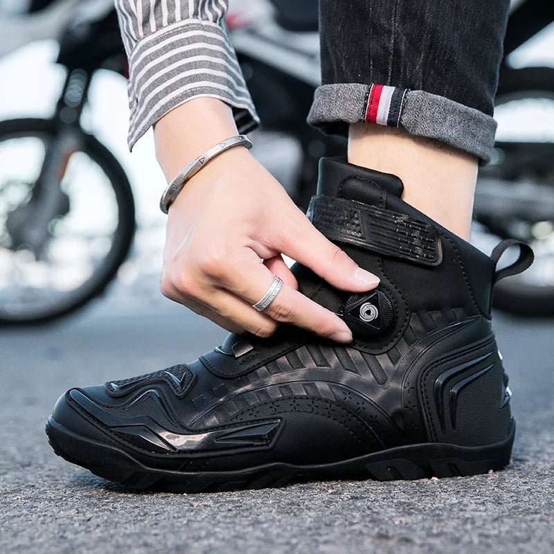 Man Motorcycle Boots Breathable Anti Slip Men's Motorbike Shoes Road Racing Riding Motocross Boot High Quality Men Motos Shoes