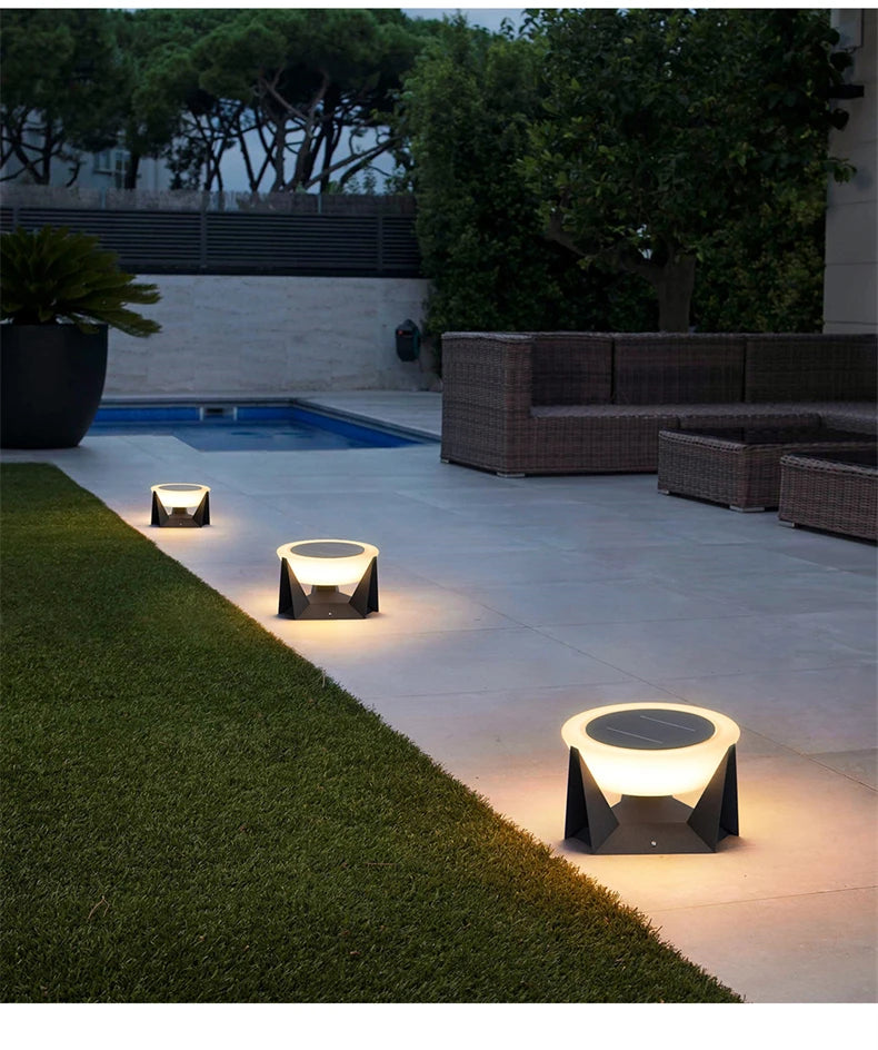 LED Solar Light Outdoor Garden Column Lamps Post Lights Waterproof Fence Gate Cap Lighting Lantern Head Fixture Patio Decoration