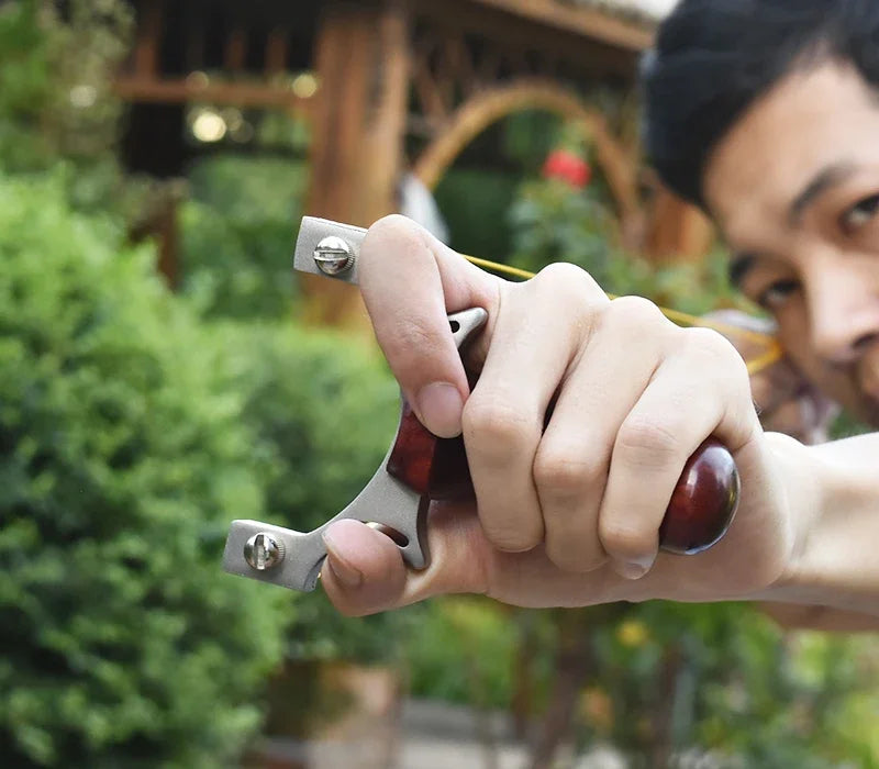 Stainless Steel Solid Wood TTF Professional Slingshot Portable Outdoor Hunting Shooting Tool High Quality Slingshot