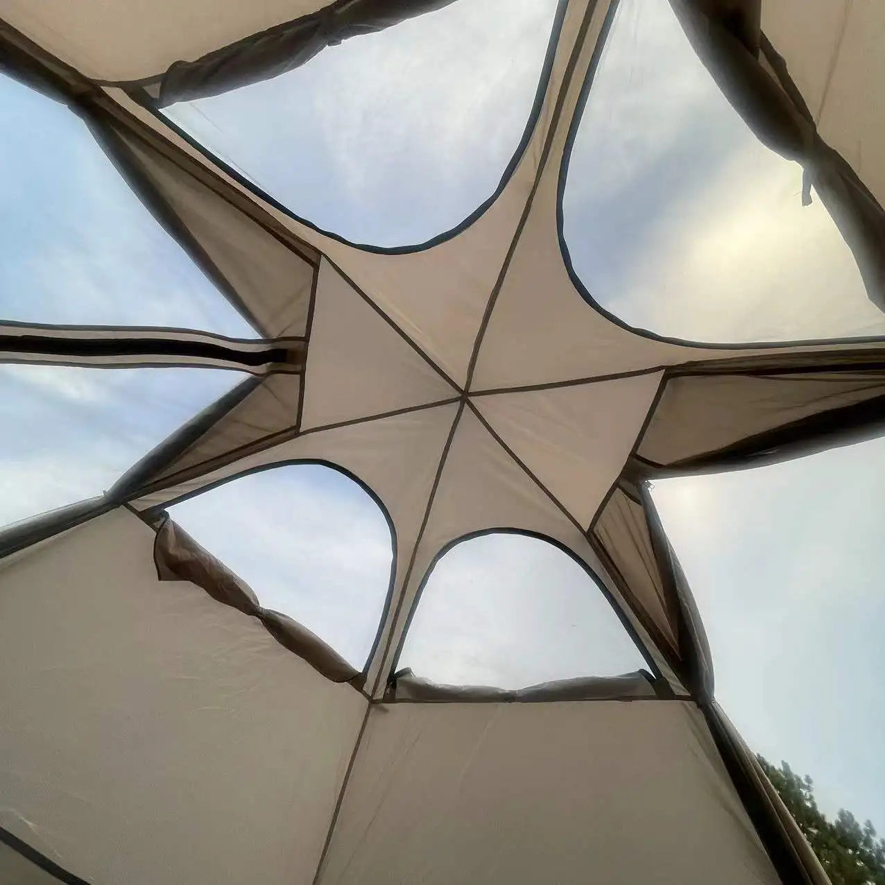 Portable Automatic Pop-up Hexagonal Tent for 5-8 People Double Layer Outdoor Camping Mushroom Tent