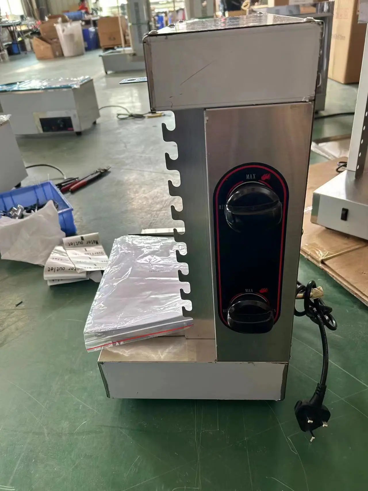 Gas Shawarma Machine 2 Burner Chicken Doner Kebab BBQ Grill Skewers Maker for Commercial