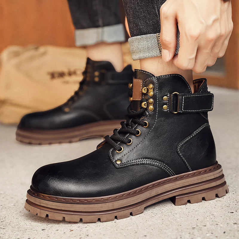 Top Quality Vintage Leather Men's Snow Boots Fashion Genuine Leather Man Ankle Boots Lace Up Outdoor Motorcycle Boots Walk Shoes